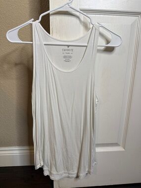 American Eagle Outfitters White Scoop-Back Tank